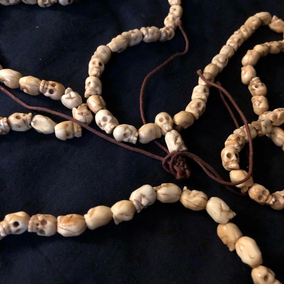 This is very rare It is bone! Real shrunken heads - Picture 6 of 6